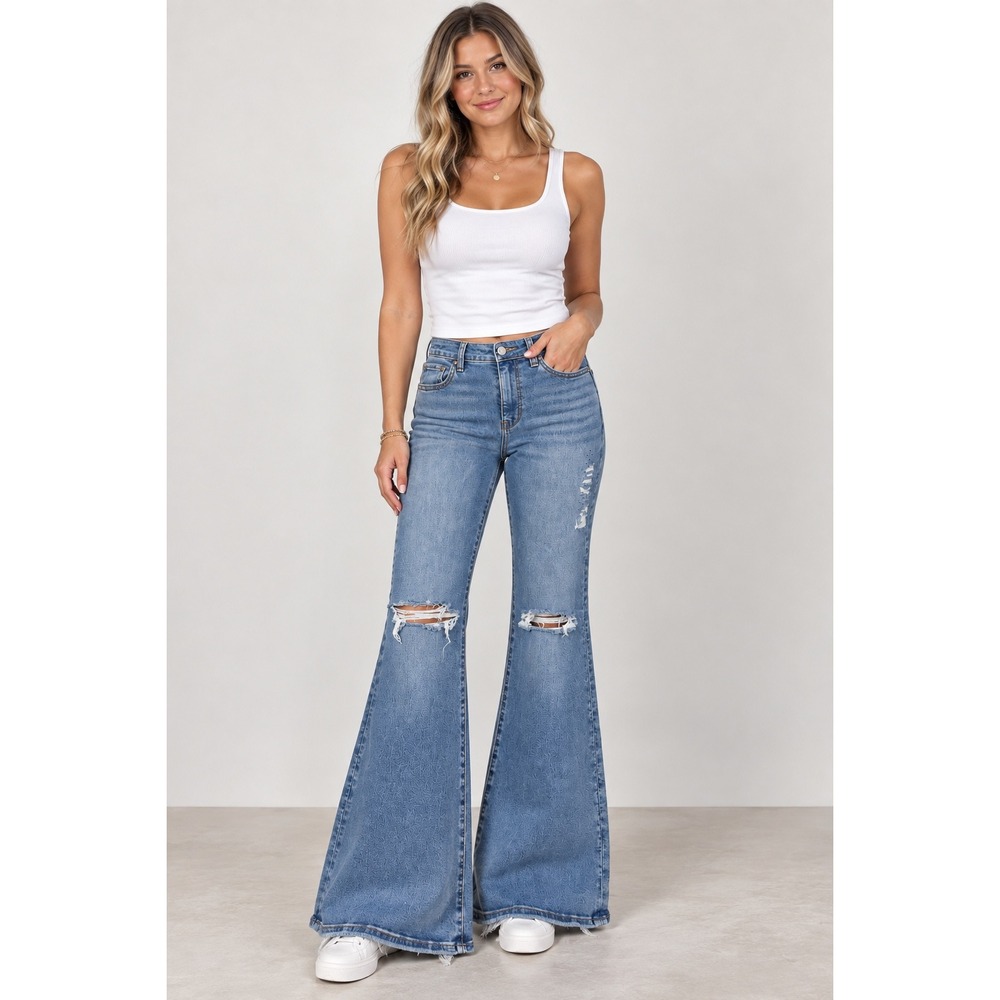 American Eagle Next Level Stretch Flare Jeans Light Wash Distressed Size 6